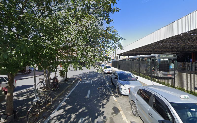 Praça Gastronomica Pier37 foto 1