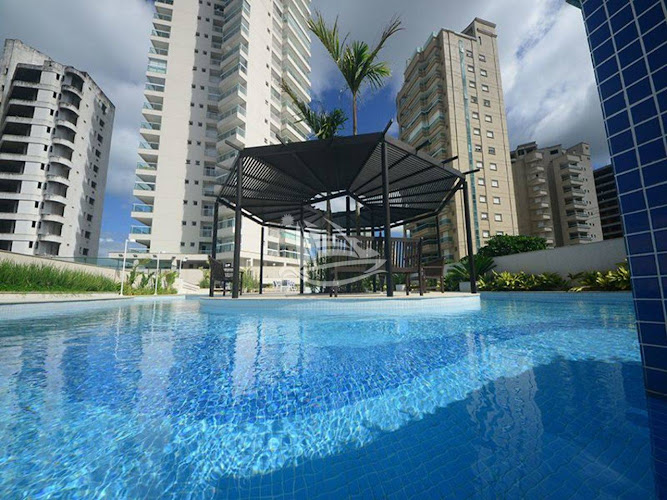 Praia da Enseada Imóveis foto 1