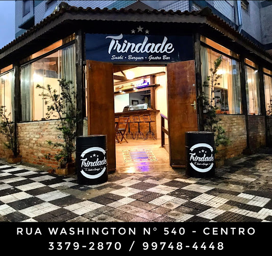 Trindade Sushi e Burger foto 1